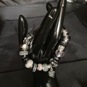 Elegant Black and Silver Beaded Bracelet